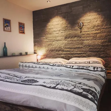 Urchige 2-zimmerwohnung Matten (St Stephan)