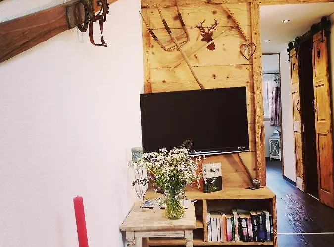 Urchige 2-zimmerwohnung Apartment *