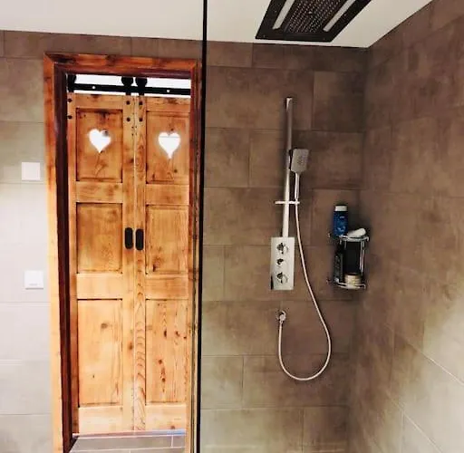 Urchige 2-zimmerwohnung Apartamento Matten (St Stephan)